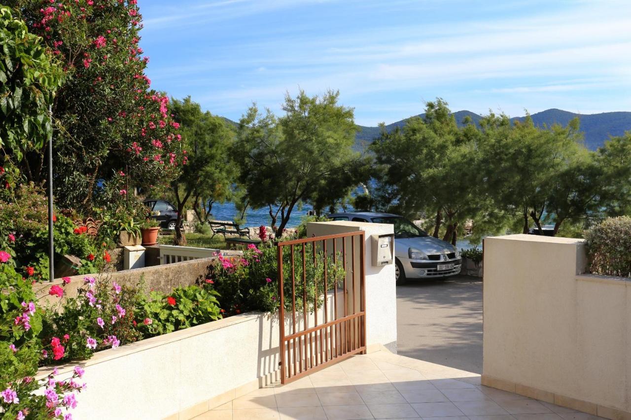 Apartments By The Sea Viganj, Peljesac - 10140 Exteriér fotografie